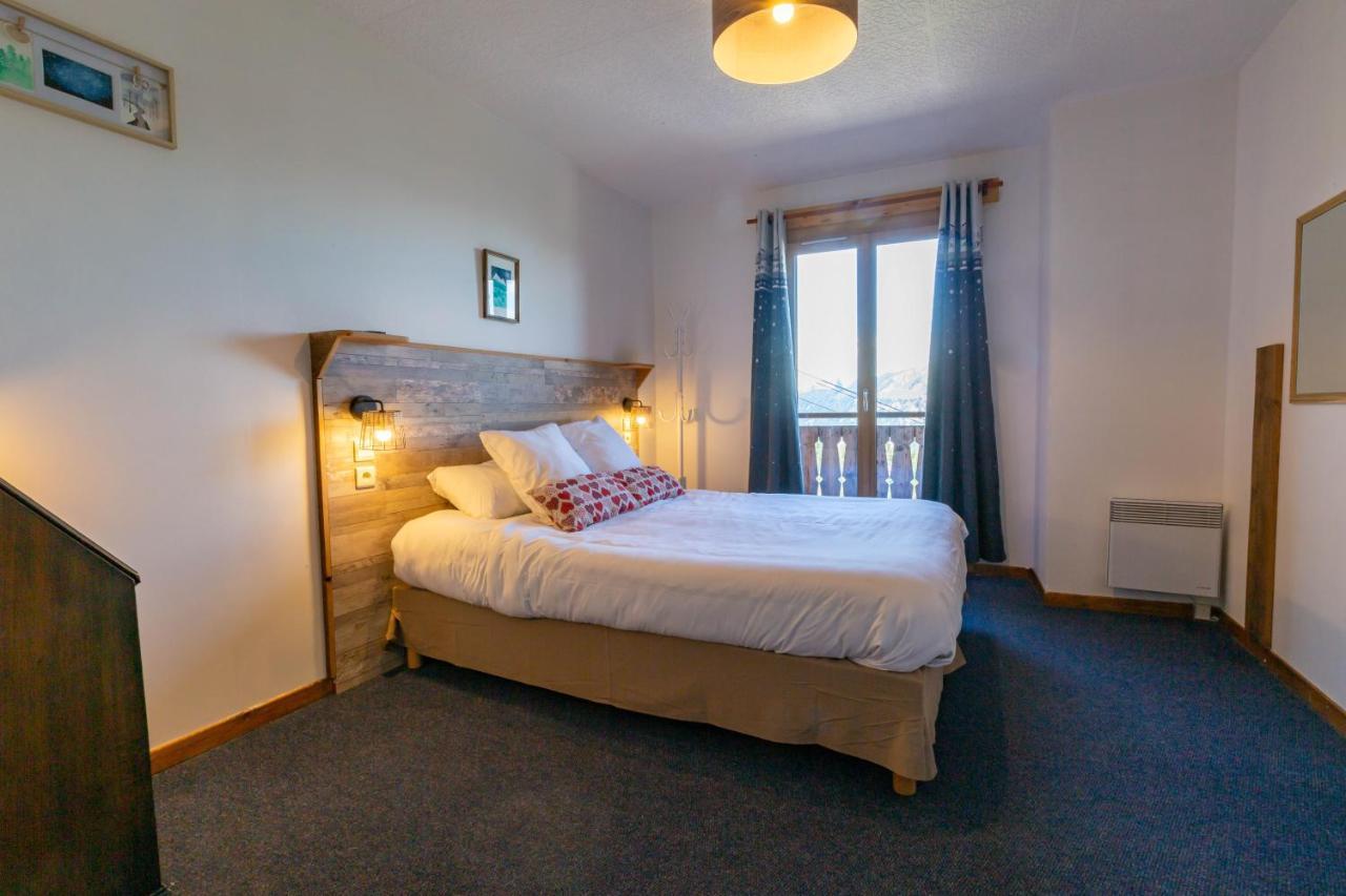 L'Escale Hotel Châtel Екстериор снимка