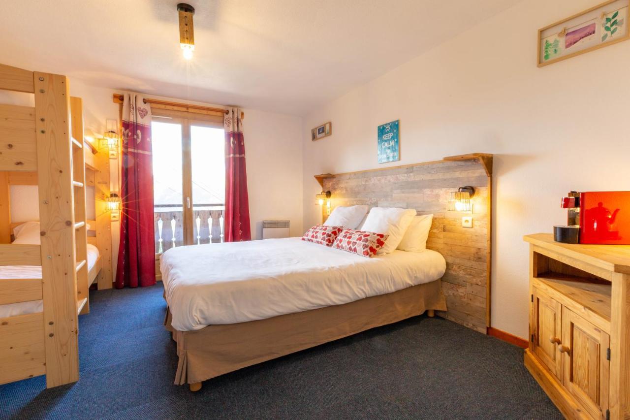 L'Escale Hotel Châtel Екстериор снимка
