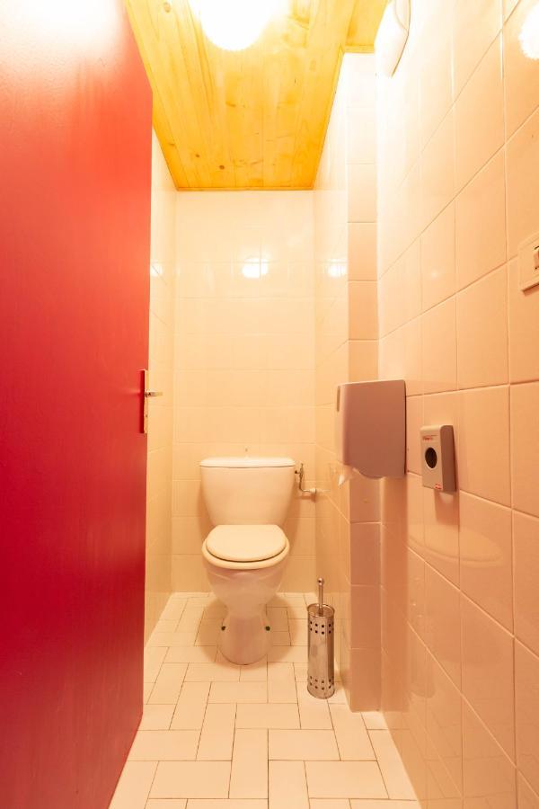 L'Escale Hotel Châtel Екстериор снимка