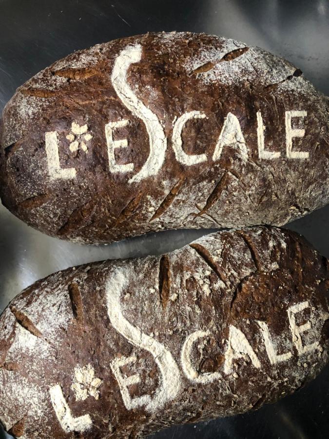 L'Escale Hotel Châtel Екстериор снимка