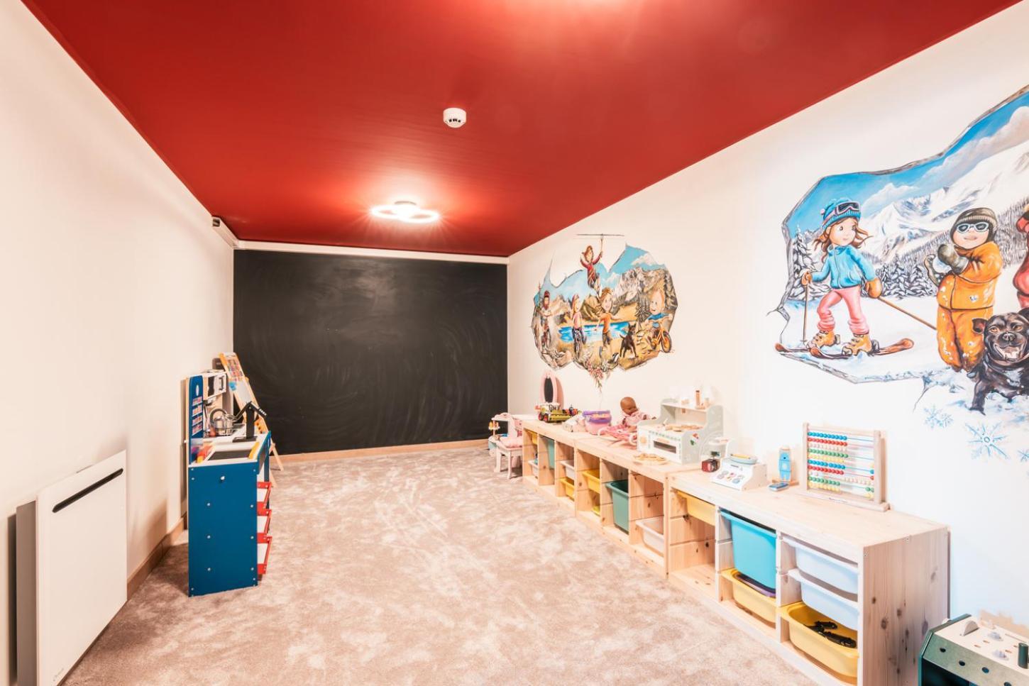 L'Escale Hotel Châtel Екстериор снимка